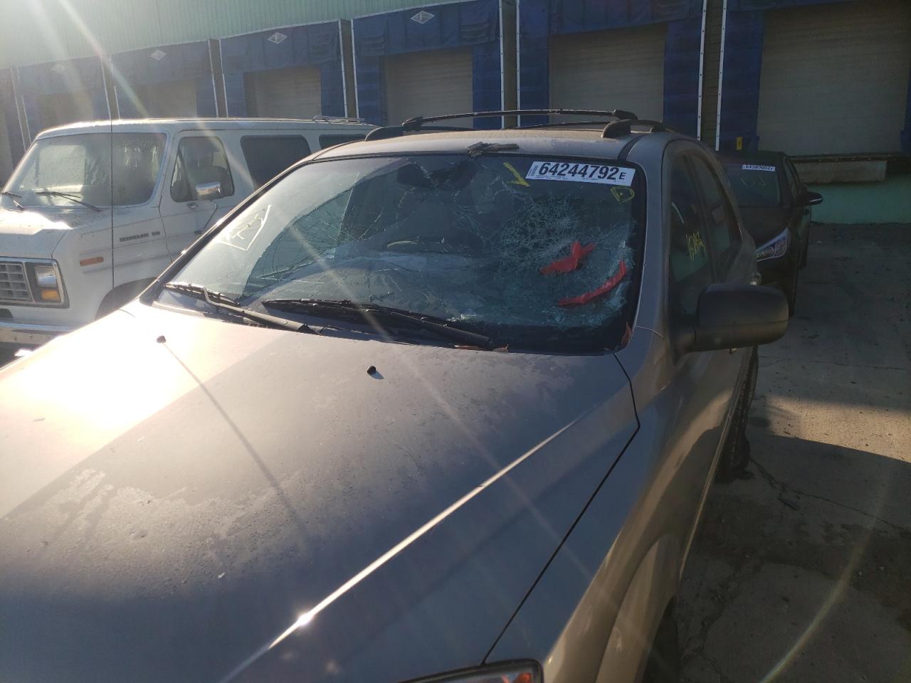 2004 Kia Sorento Ex VIN: KNDJC733645255965 Lot: 64244792