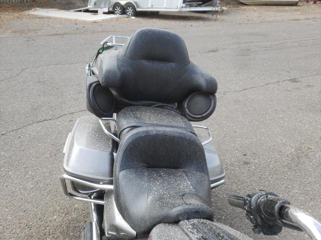 2016 HARLEY-DAVIDSON FLTRU 1HD1KGL19GB631631