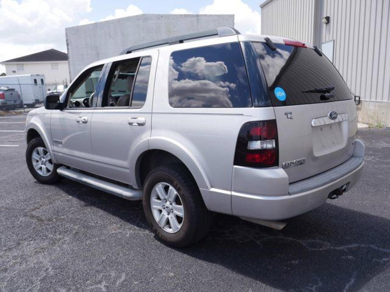 2007 Ford Explorer Xlt VIN: 1FMEU73E57UB77846 Lot: 65128012