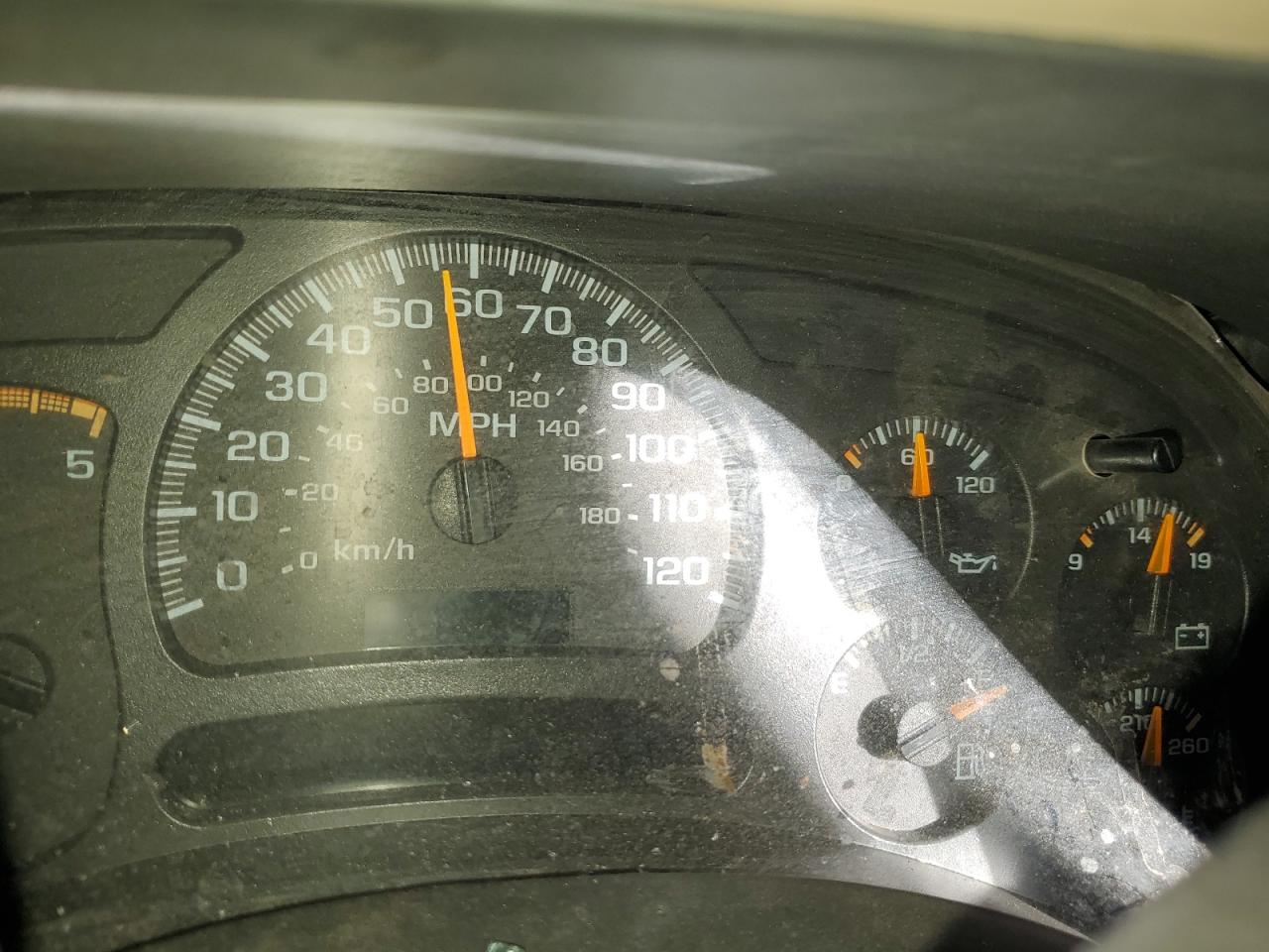 2004 Chevrolet Silverado K2500 Heavy Duty VIN: 1GCHK23154F100868 Lot: 64645402