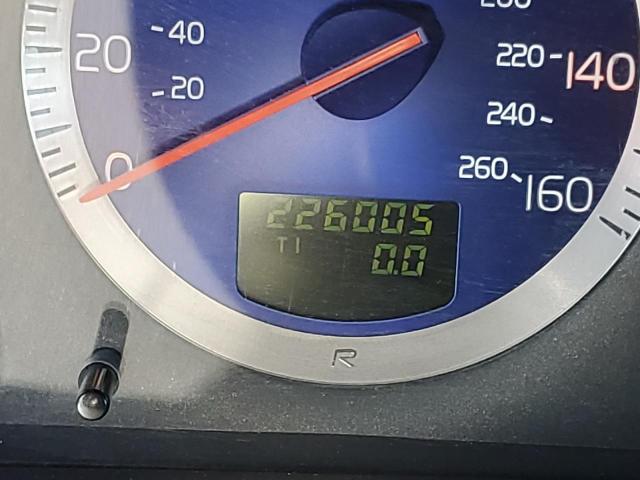 YV1SJ527972658275 Volvo V70