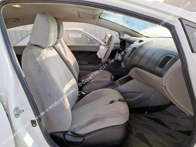 KNAFK4111F5902586 KIA Cerato