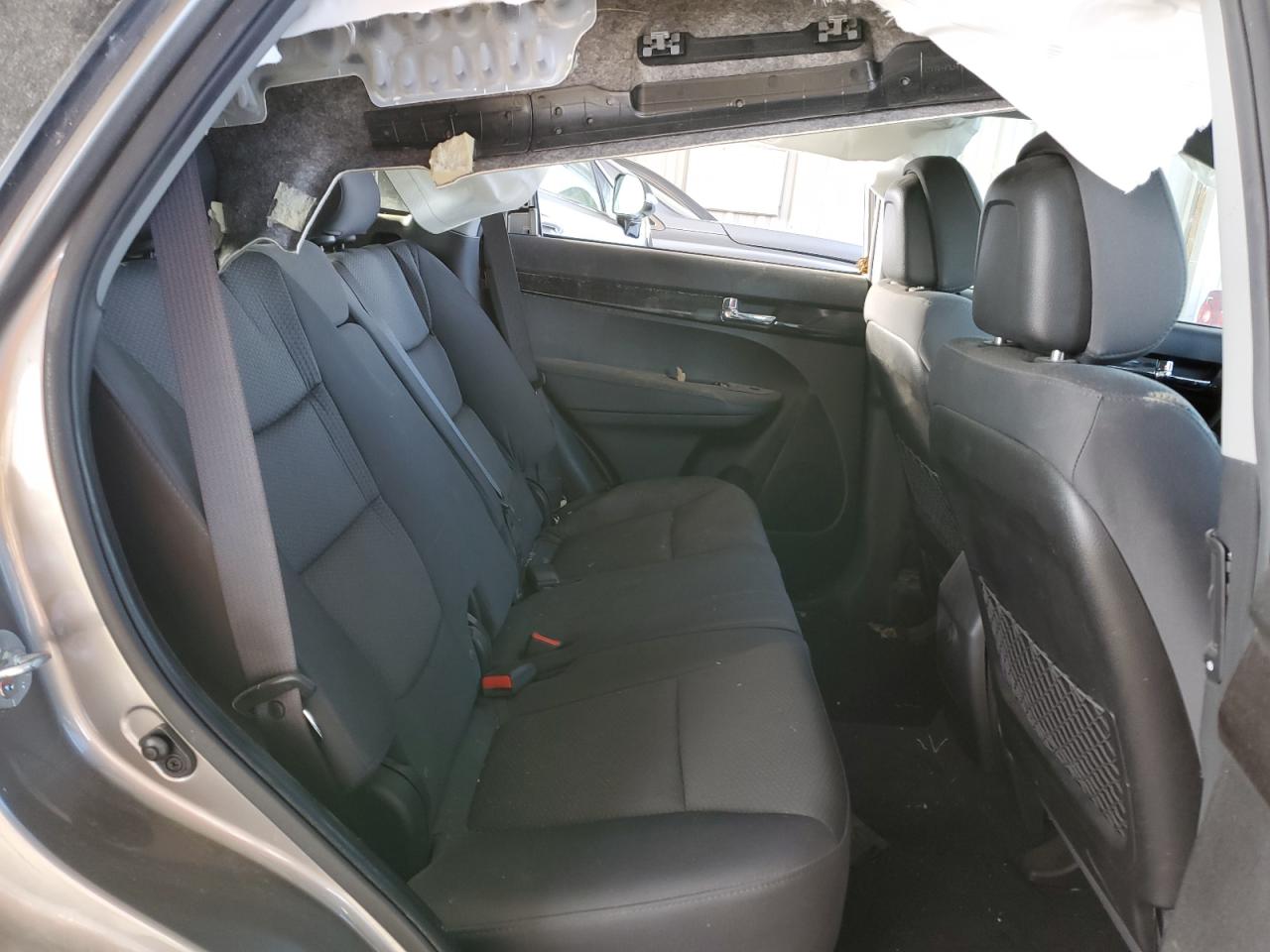 5XYKTCA64CG267631 2012 Kia Sorento Base