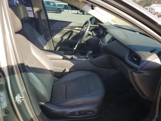 2018 BUICK REGAL ESSE W04GP6SX9J1116083