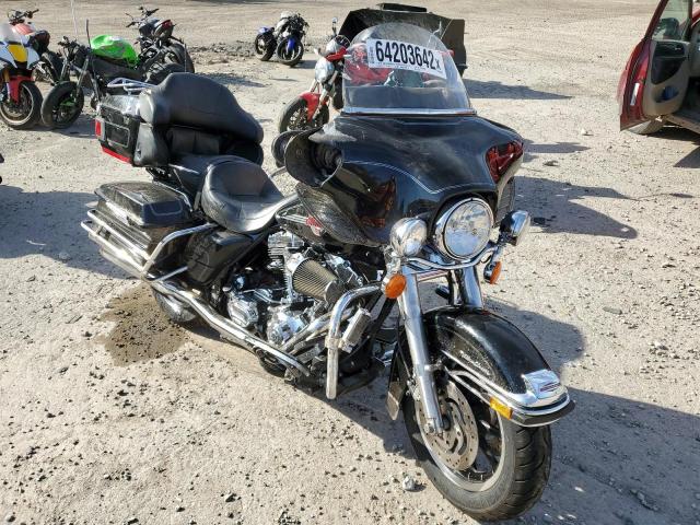 Salvage cars for sale from Copart West Mifflin, PA: 2006 Harley-Davidson Flhtcui