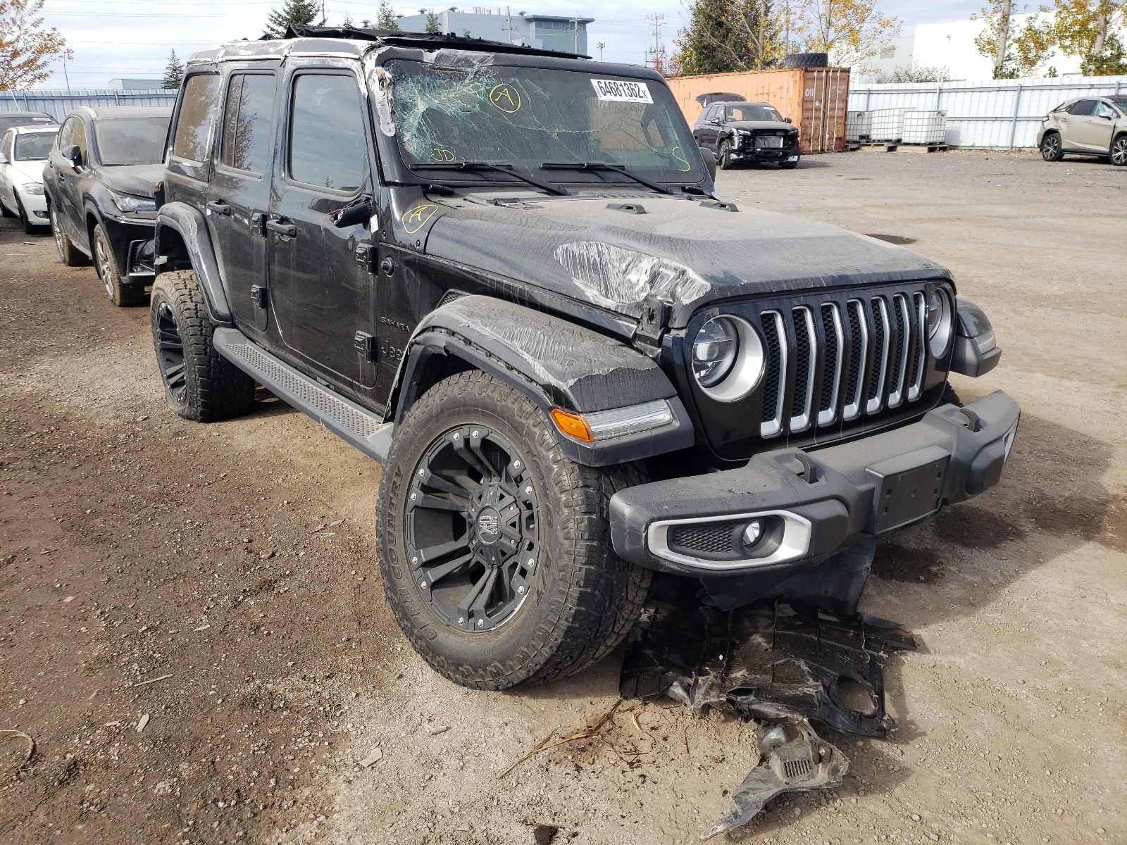 1C4HJXEG5KW638162 2019 Jeep Wrangler Unlimited Sahara