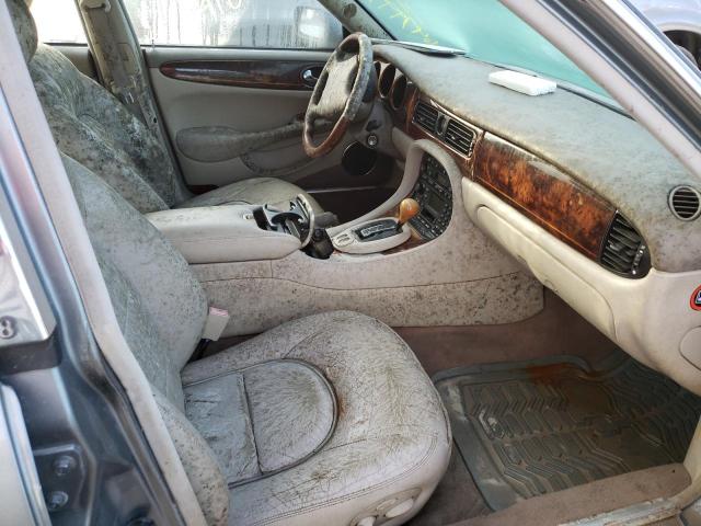 SAJDA24CX2LF44042 Jaguar XJ