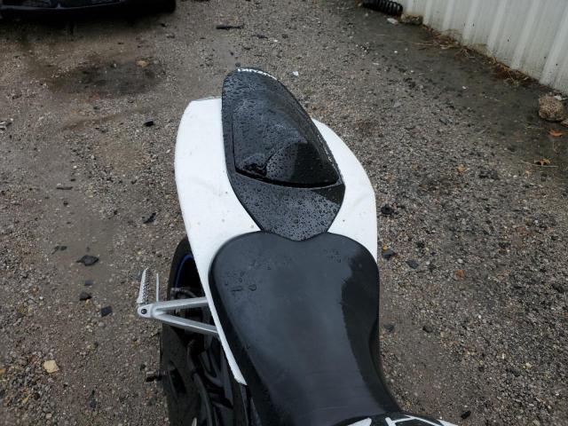 2006 SUZUKI GSX-R750 K JS1GR7KA762108609