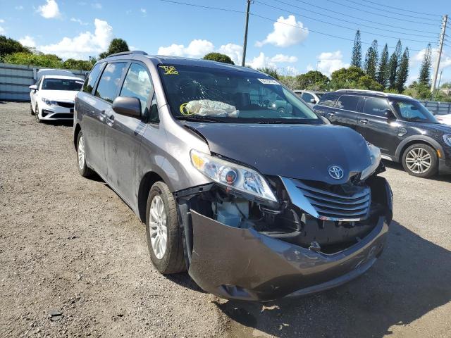 2016 Toyota Sienna XLE