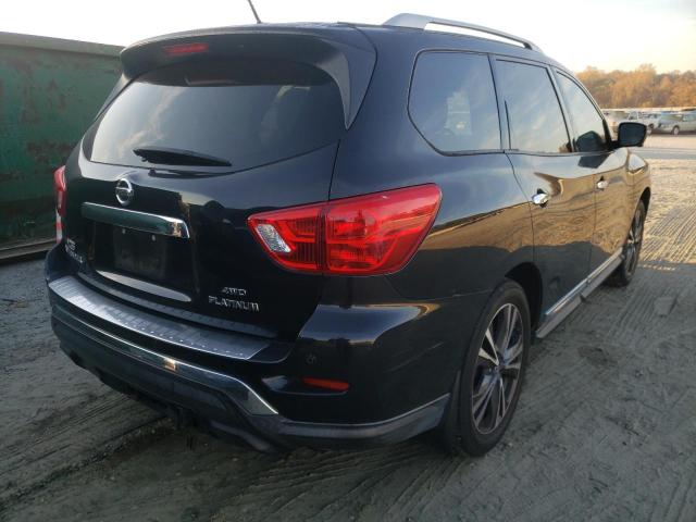  NISSAN PATHFINDER 2017 Чорний