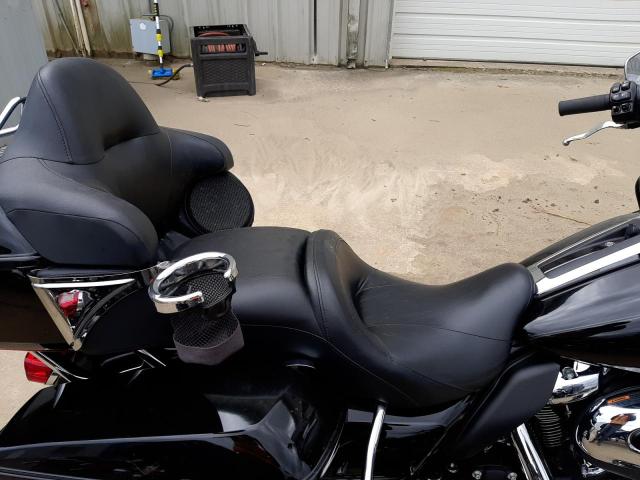 2018 HARLEY-DAVIDSON FLTRU 1HD1KGD19JB650203