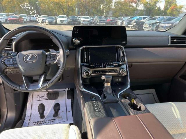 2022 LEXUS LX 600 BAS JTJGB7CX8N4000738