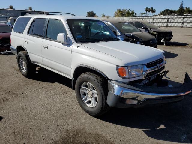 Salvage cars for sale from Copart Bakersfield, CA: 2001 Toyota 4runner SR