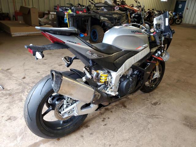 2022 APRILIA RSV4 1100 ZD4KYUA09NS000330