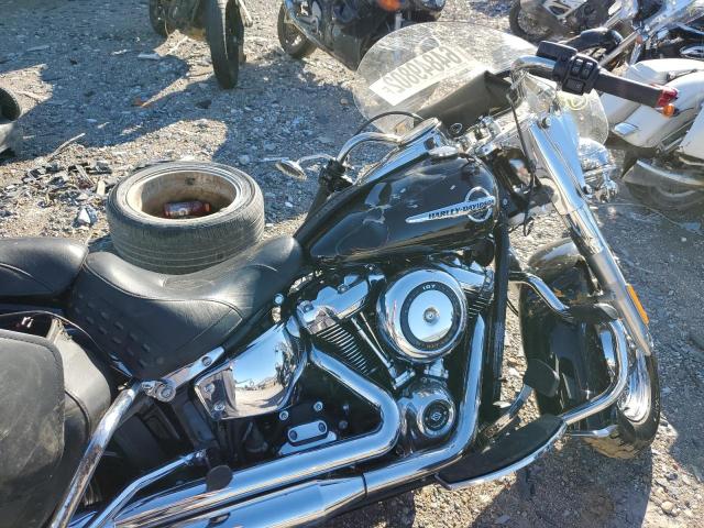2020 HARLEY-DAVIDSON FLHC 1HD1YAJ14LB018647