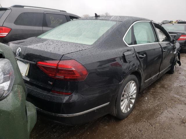 2017 VOLKSWAGEN PASSAT SE - 1VWBT7A3XHC050560