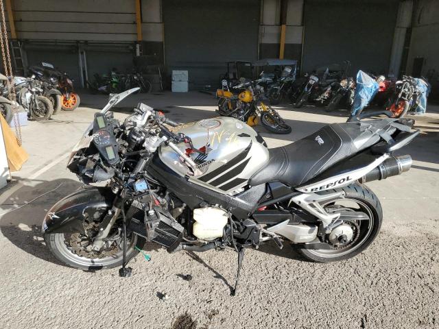 2005 HONDA VFR800 JH2RC46115M700221
