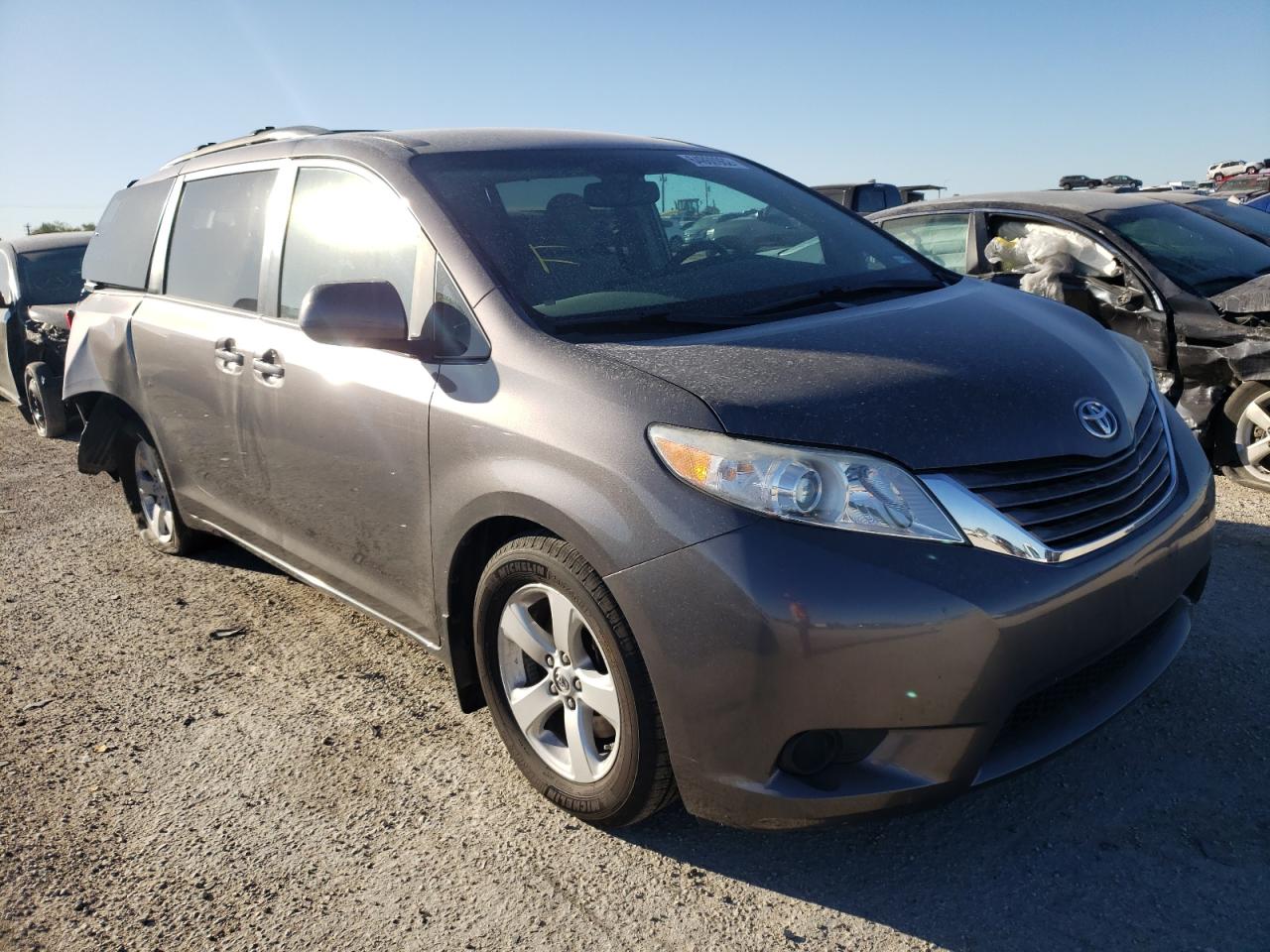 Toyota Sienna 2017