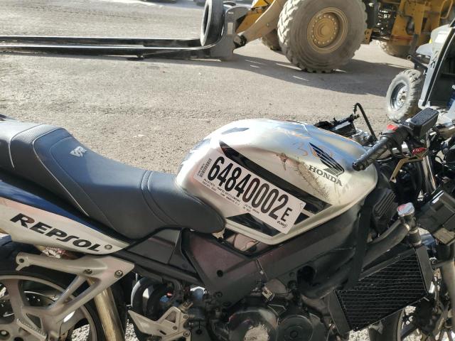 2005 HONDA VFR800 JH2RC46115M700221