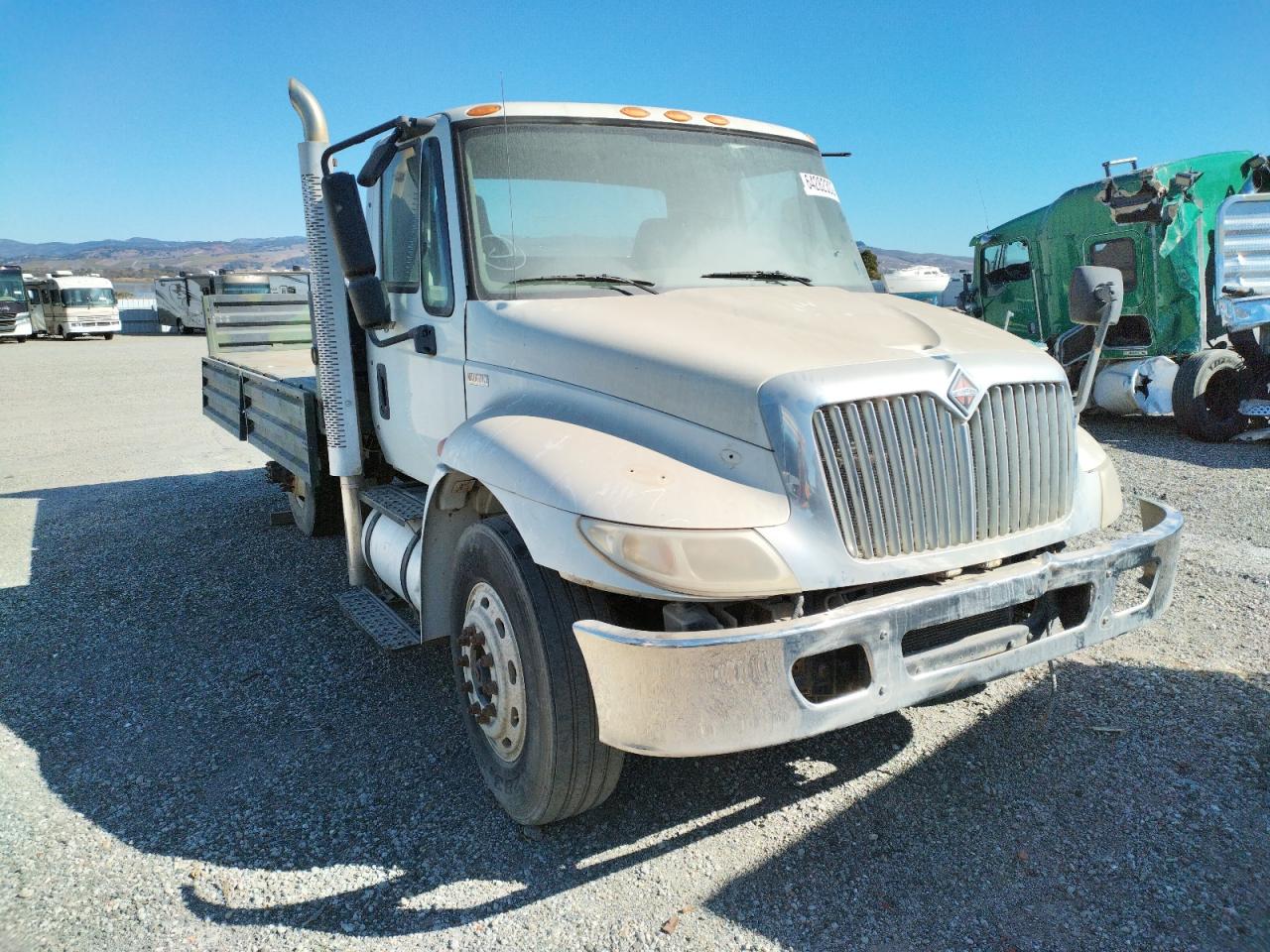 International MA025 2012 DuraStar 4300