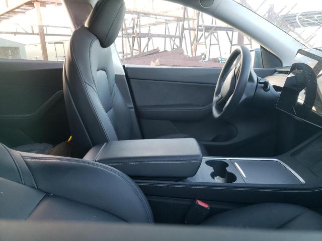 2021 TESLA Y 5YJYGDEE5MF174762