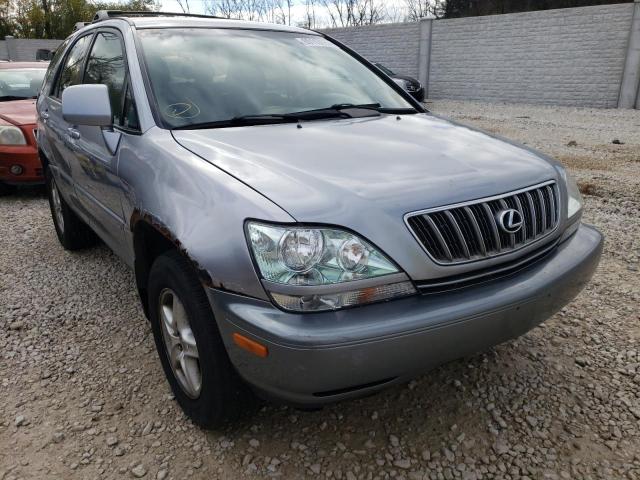 Salvage cars for sale from Copart Franklin, WI: 2002 Lexus RX 300