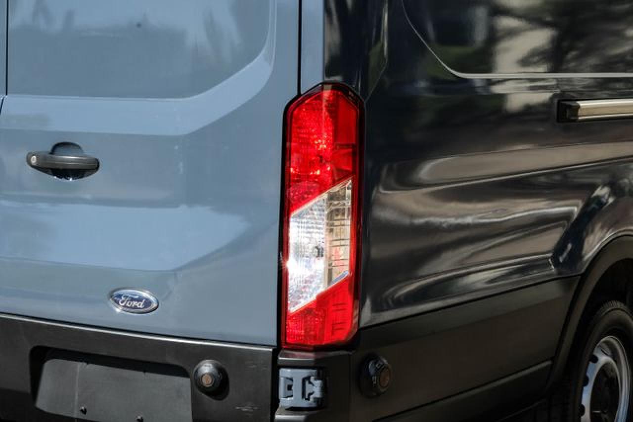 2019 Ford Transit T-250 VIN: 1FTYR3XM9KKA97192 Lot: 65366302