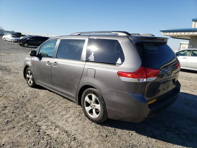 VIN 5TDKK3DC6ES488304 2014 TOYOTA SIENNA no.3