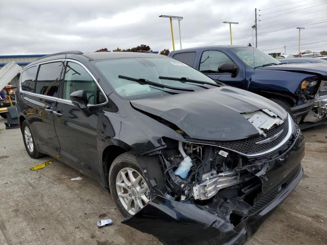 2021 Chrysler Voyager 