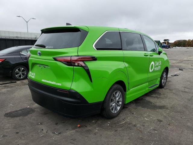 5TDKSKFC7MS031765 Toyota SIENNA LE