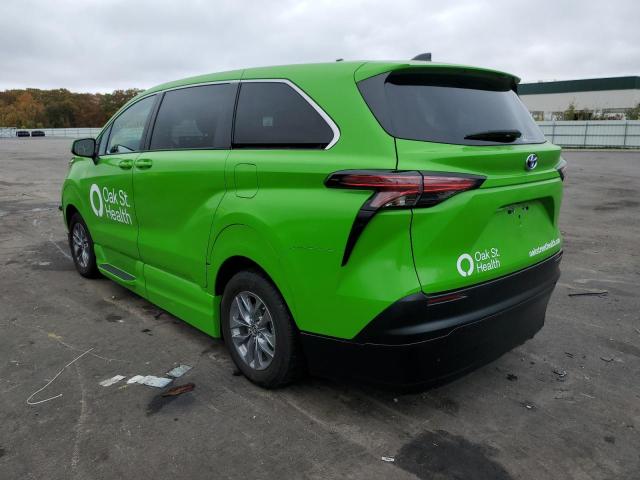 5TDKSKFC7MS031765 Toyota SIENNA LE