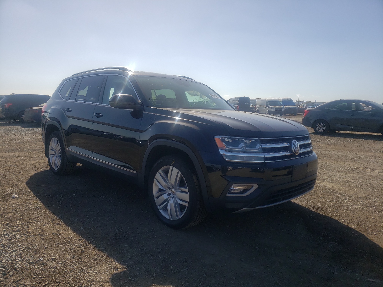 2018 Volkswagen Atlas Sel Premium vin: 1V2NR2CA0JC568663