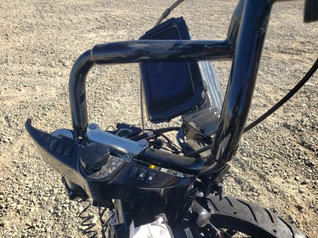 2022 HARLEY-DAVIDSON FLHXSE - 1HD1PXL28NB955385