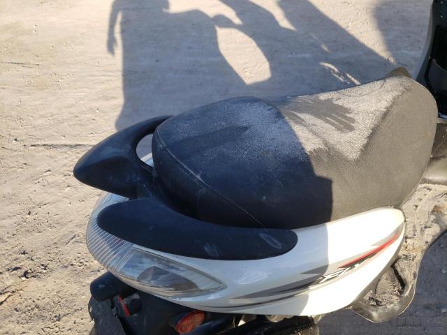 2012 PIAGGIO FLY 50 ZAPC446B7C4201701