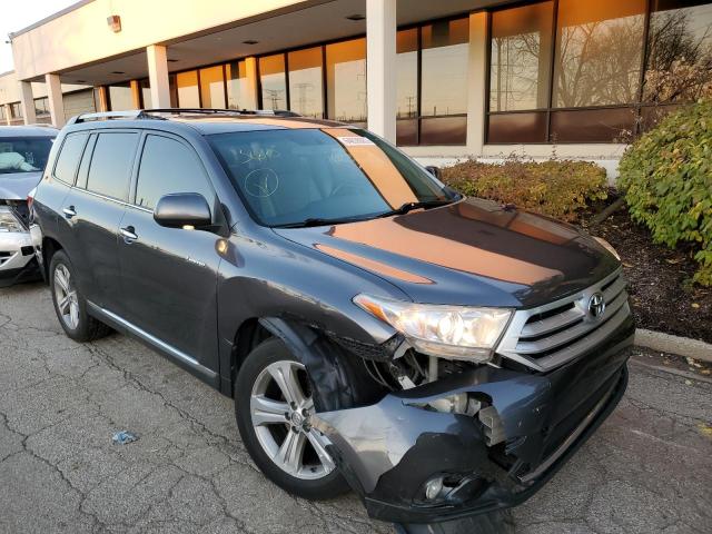 Salvage cars for sale from Copart Wheeling, IL: 2013 Toyota Highlander