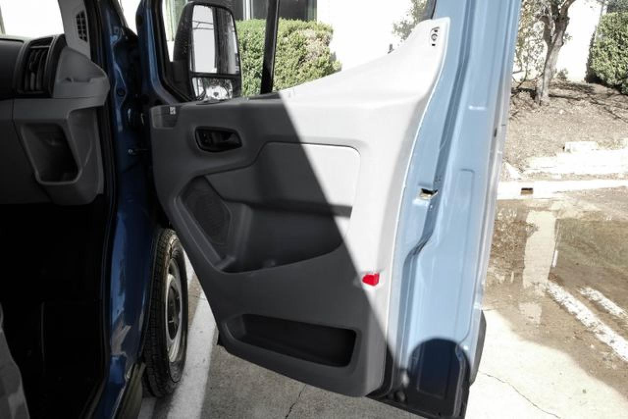 2019 Ford Transit T-250 VIN: 1FTYR3XM9KKA97192 Lot: 65366302