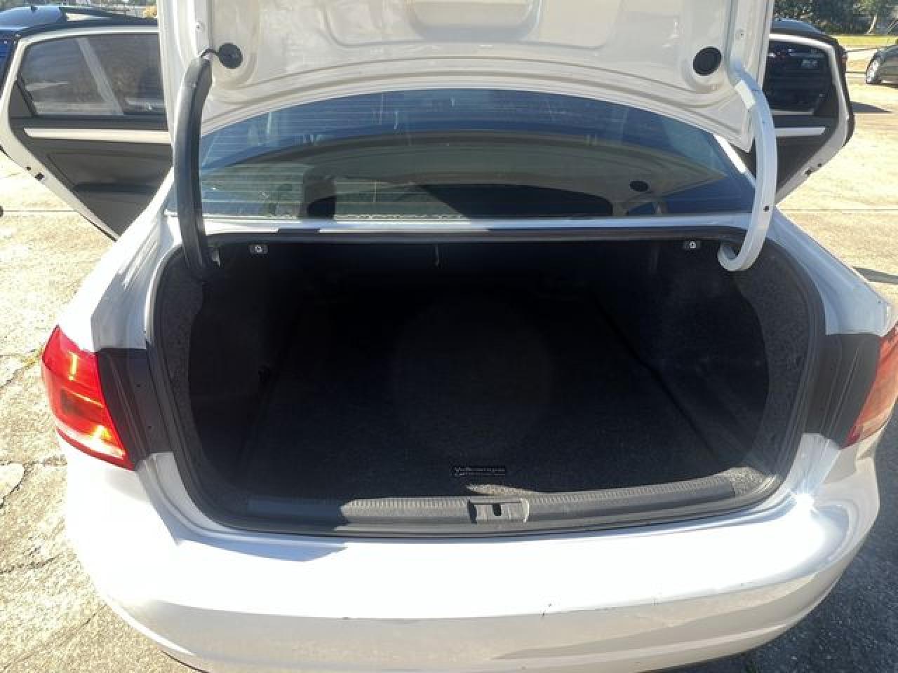 2012 Volkswagen Passat Se VIN: 1VWBH7A37CC108604 Lot: 65488662