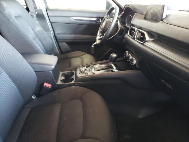 VIN: JM3KFBBL8H0147910 Auction: COPART Lot: 64617392 Location: MI - IONIA JM3KFBBL8H0147910 MAZDA CX-5 2017 RED Photo 5