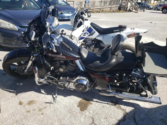 2011 HARLEY-DAVIDSON FLHXSE2 1HD1PZ814BB953673