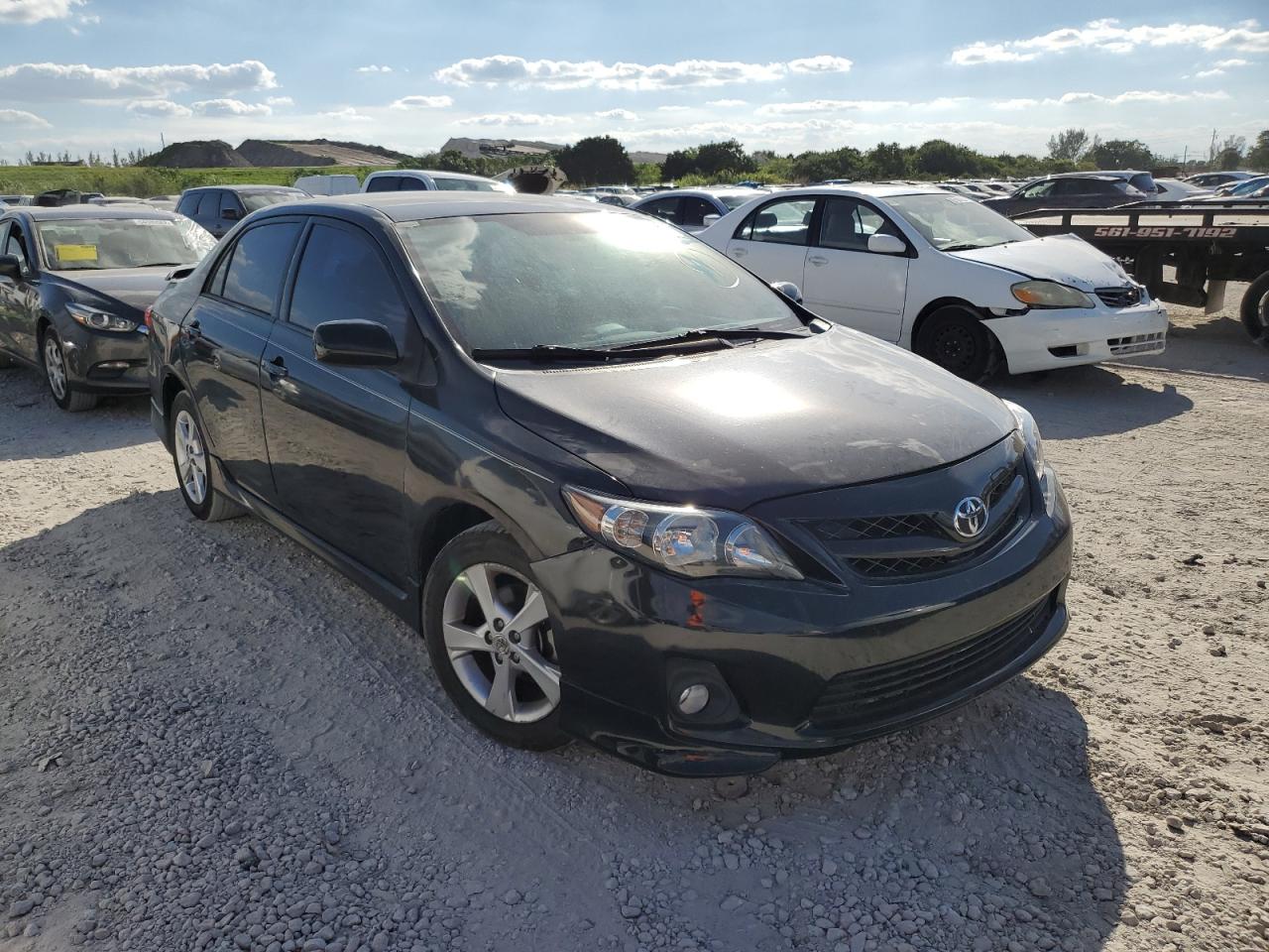 Toyota Corolla 2013 Black