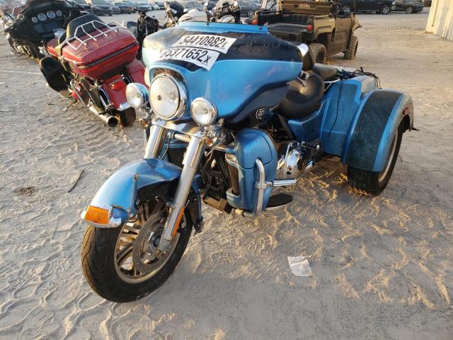 2011 HARLEY-DAVIDSON FLHTCUTG 1HD1MAM10BB855661