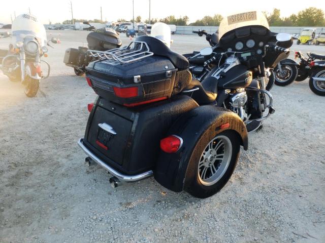2011 HARLEY-DAVIDSON FLHTCUTG 1HD1MAM10BB856230