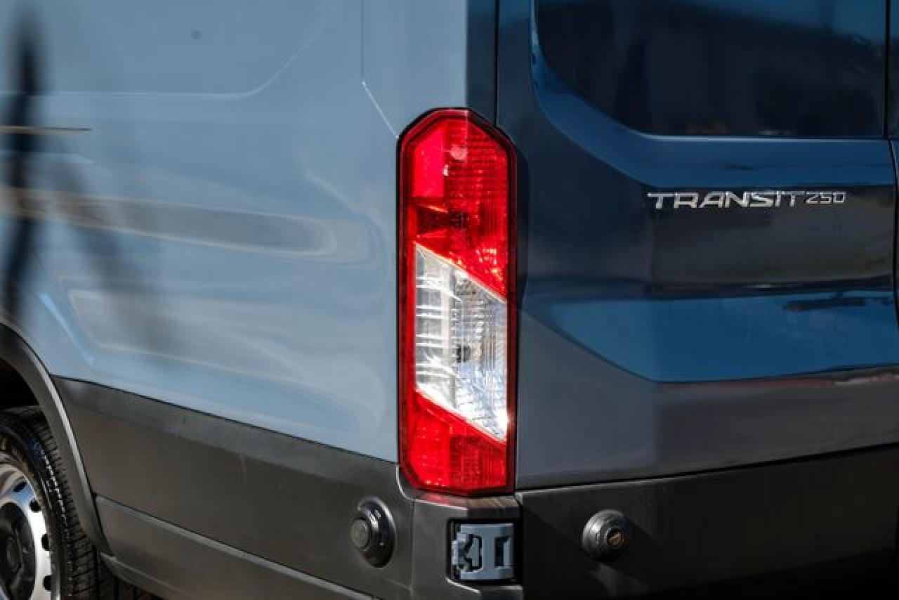 2019 Ford Transit T-250 VIN: 1FTYR3XM7KKA97658 Lot: 65615732