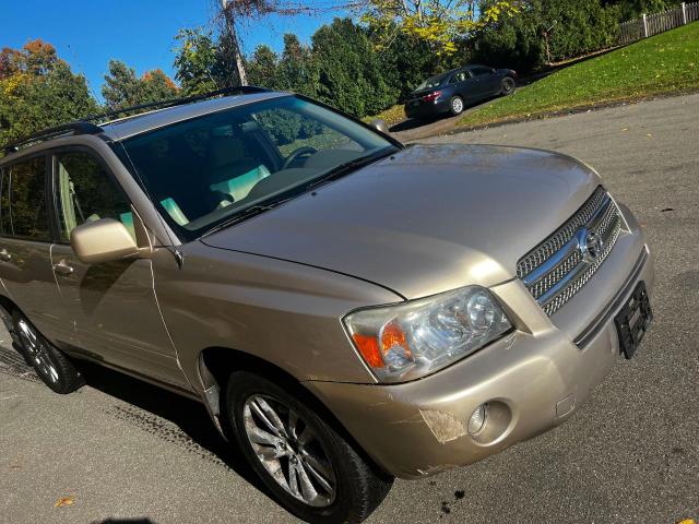 Salvage cars for sale from Copart New Britain, CT: 2006 Toyota Highlander