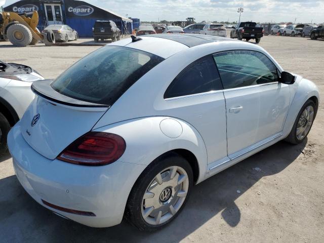 2018 VOLKSWAGEN BEETLE SE 3VWJD7AT1JM713138