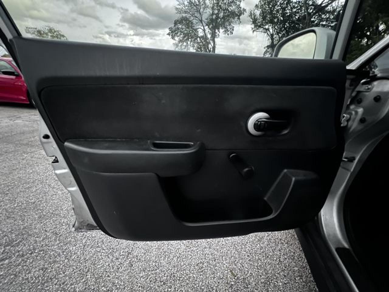 2011 Nissan Versa S VIN: 3N1BC1AP5BL463553 Lot: 65655162