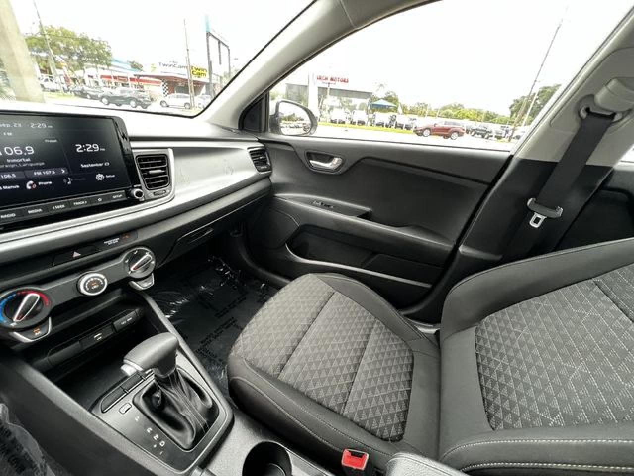 2021 Kia Rio Lx VIN: 3KPA24AD8ME367281 Lot: 65655012