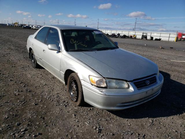 Salvage cars for sale from Copart Airway Heights, WA: 2000 Toyota Camry CE