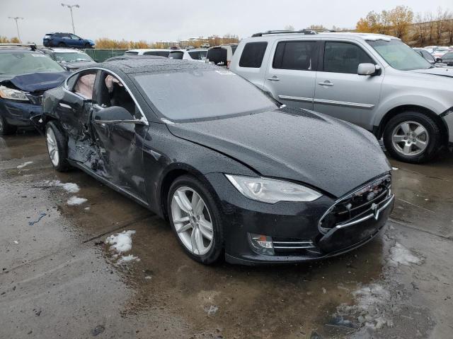 Tesla salvage cars for sale: 2015 Tesla Model S 70