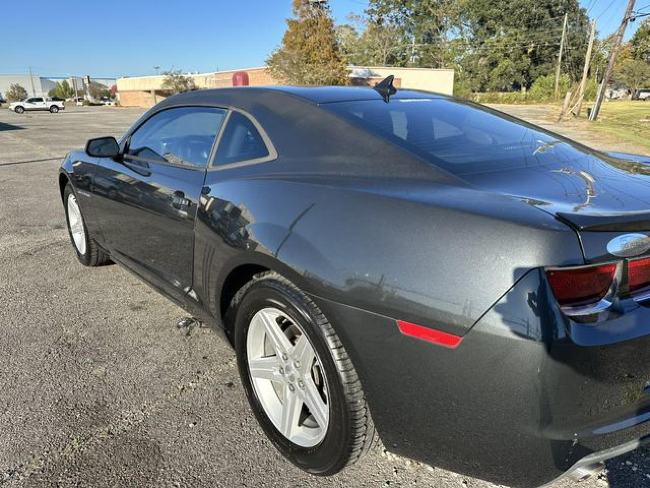 2G1FB1E35C9206673 2012 Chevrolet Camaro Lt